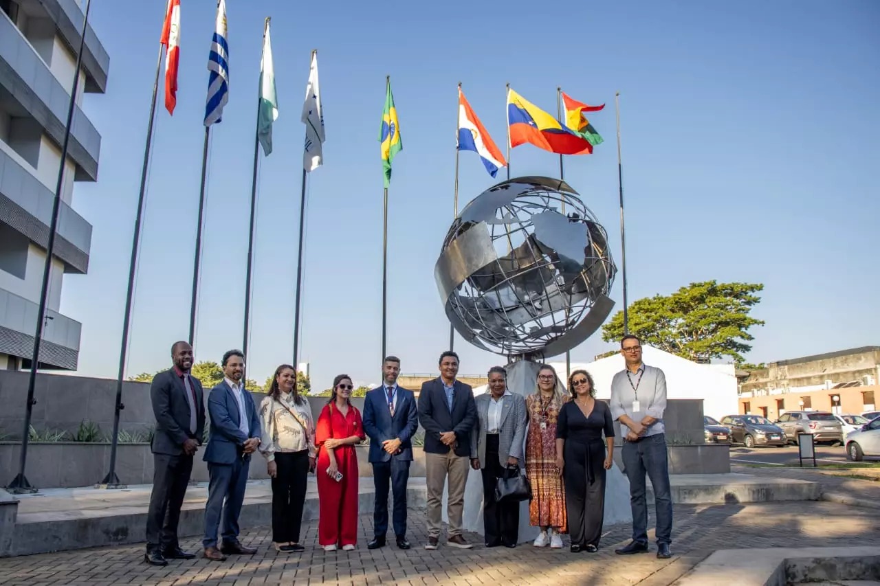 ministra-da-cultura-visita-parque-tecnologico-itaipu-e-discute-parcerias-e-politicas-de-cultura