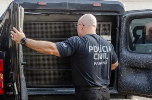 pc-mrud-prende-condenada-por-peculato-e-falsificacao-em-maringa