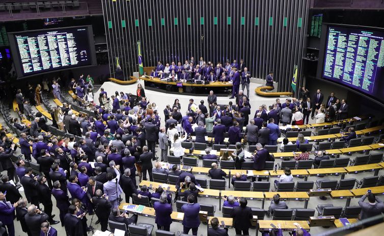 camara-aprova-segundo-projeto-para-regulamentar-a-reforma-tributaria