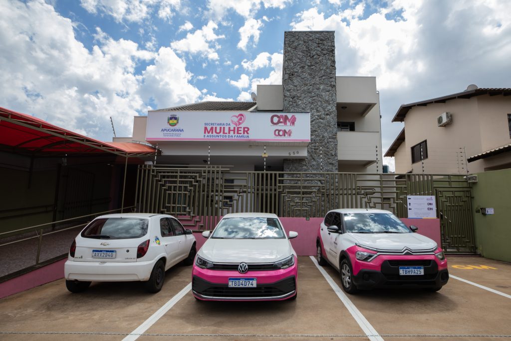 Apucarana lança qualificação gratuita em manutenção de máquinas de costura para mulheres
