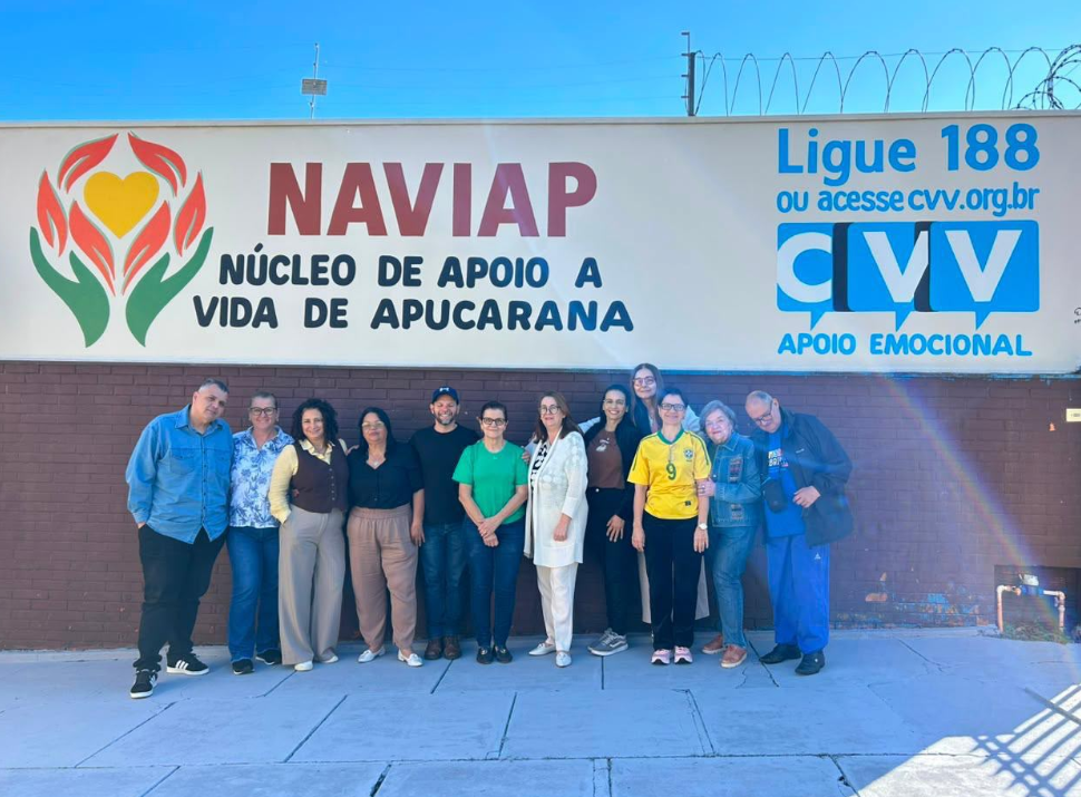 Apucarana recebe encontro regional do CVV com voluntários de sete cidades