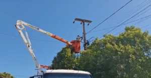 Mandaguaçu recebe modernização de rede elétrica com cabos protegidos