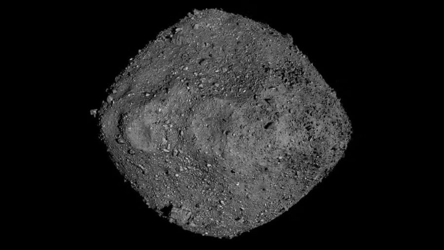 Nasa acompanha asteroide Bennu com força de 22 bombas nucleares; impacto possível em 2182