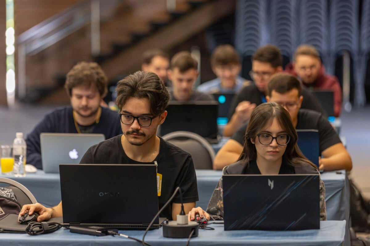 Oeste do Paraná recebe programa de apoio a startups e projetos de inovação