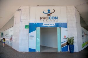 Procon Maringá oferece suporte completo a endividados com mediação e apoio psicológico