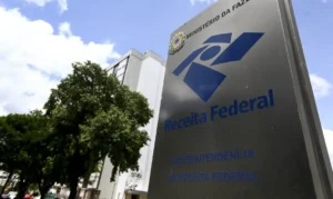 Receita libera consulta a terceiro lote de restituição do IR 2026