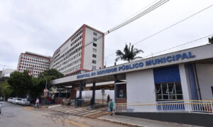 Senado aumenta punições para agressões contra médicos e professores