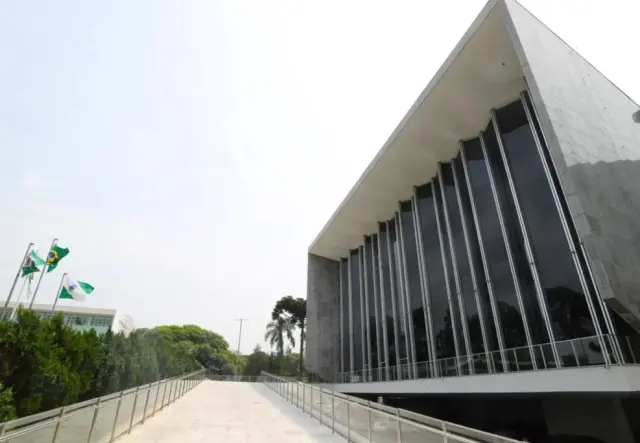 Tribunal de Contas suspende pregão da Alep após identificar indícios de fraude licitatória