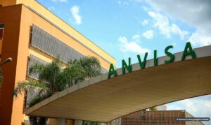 Anvisa Proíbe Fabricação e Venda de Cosméticos Sem Registro