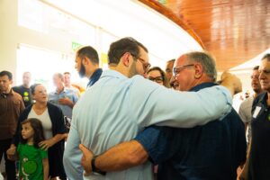 Candidato ao Senado do PL amplia campanha por oito cidades do interior paranaense