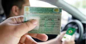 CNH mais cara: Paraná volta a cobrar R$ 323,73 por exames médicos