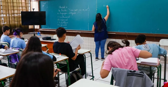 Educação paranaense se destaca: municípios lideram Ideb 2025 em três etapas