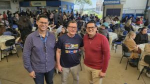 Fatec Ivaiporã recebe capacitação do NRE com profissionais de educação de 14 cidades
