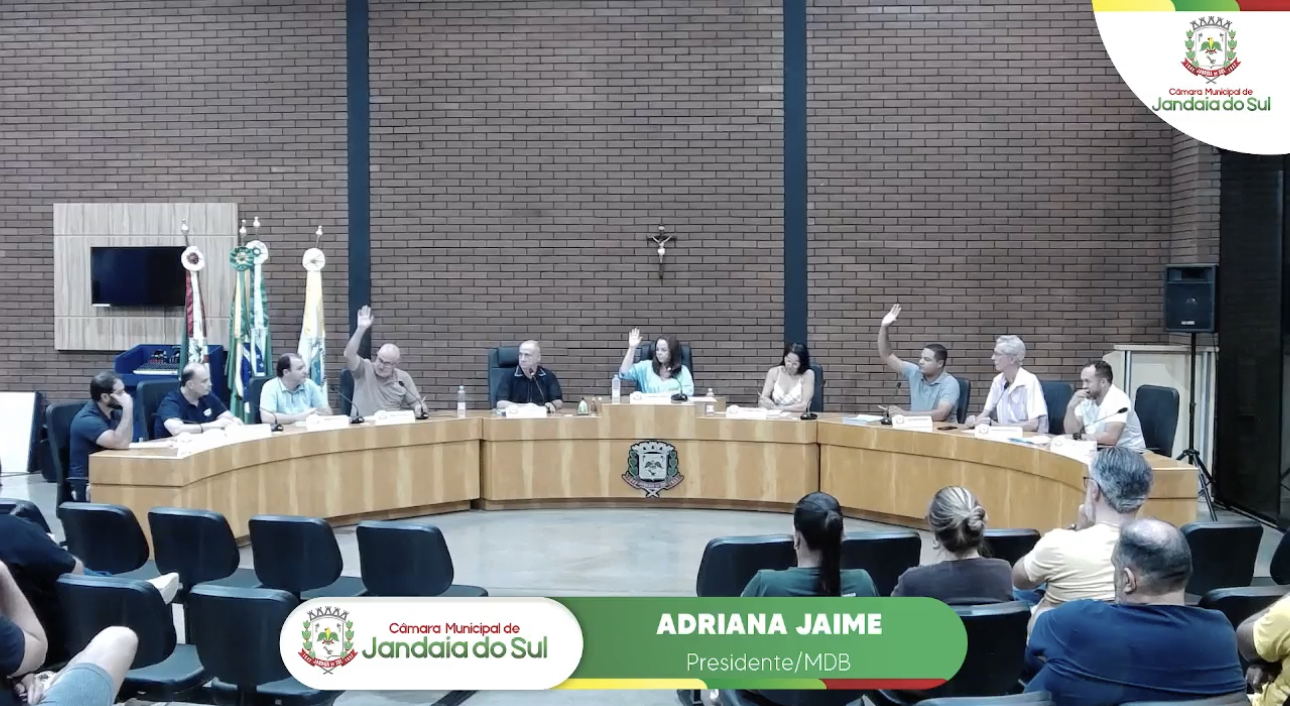 Jandaia do Sul aprova contas de 2024 do ex-prefeito Lauro Júnior