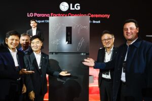 LG abre fábrica de R$ 1,5 bi no Paraná e gera 500 empregos diretos