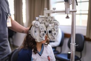 Maringá abre nova data para exame de visão; 600 alunos podem se beneficiar