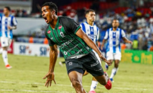 Maringá FC bate Paysandu e mantém esperança na Série C do Brasileiro