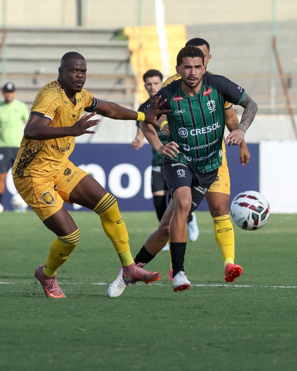 Maringá FC tenta se recuperar contra lanterna Confiança neste domingo em Aracaju