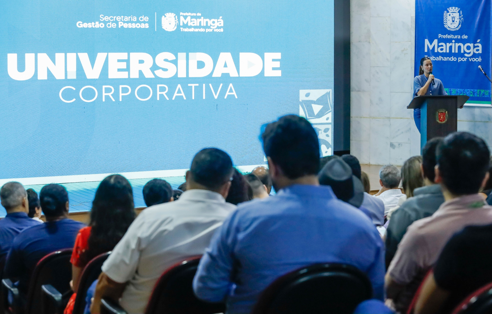 Maringá qualifica mais de 7 mil servidores com plataforma de educação digital