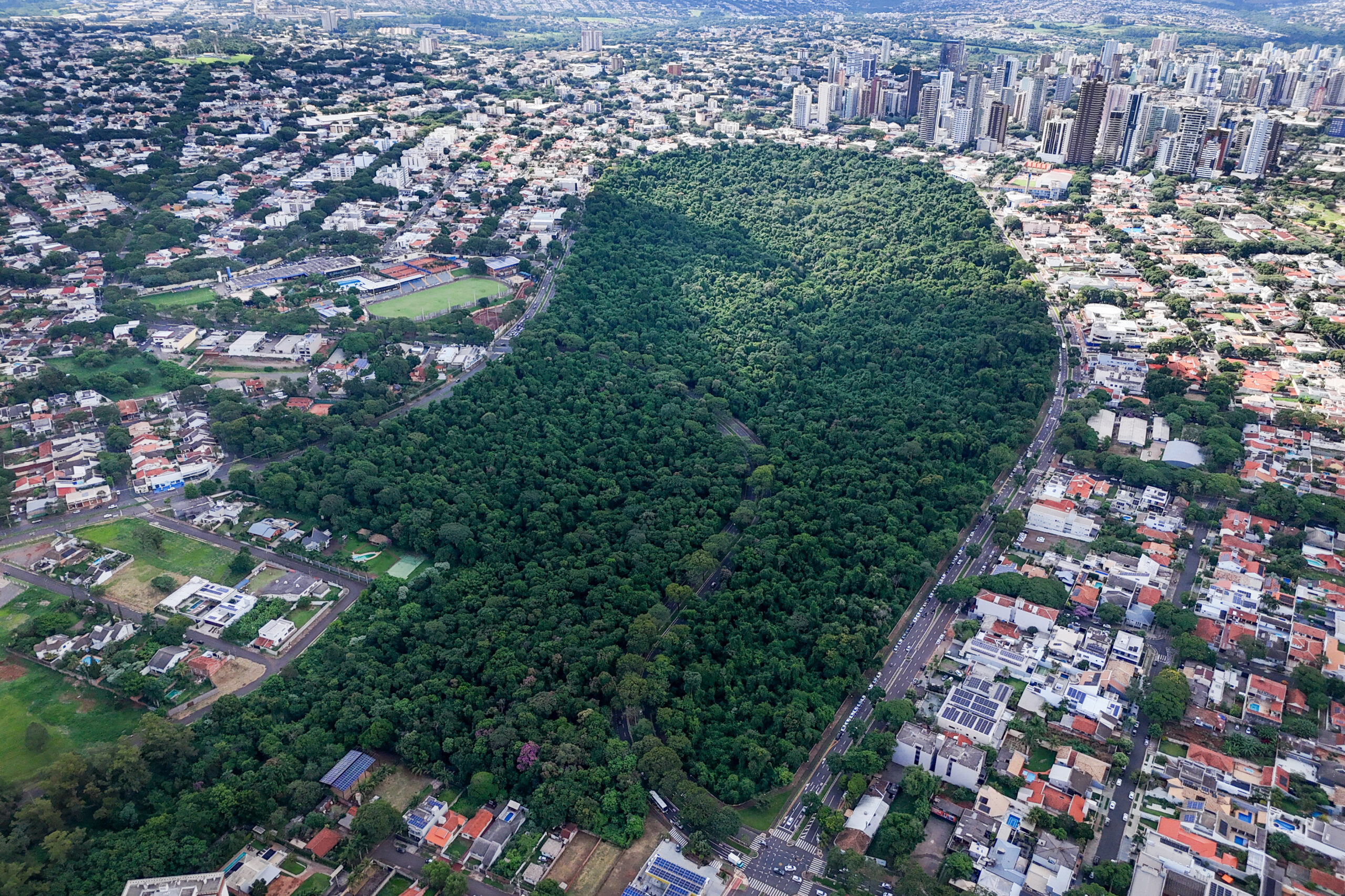 Maringá vincula novos projetos habitacionais a benefícios públicos e sustentabilidade