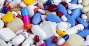 Medicamentos de uso contínuo podem comprometer segurança ao volante em Maringá