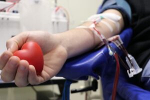 Mobilização empresarial: 100 doadores participam de ação solidária no Hemocentro