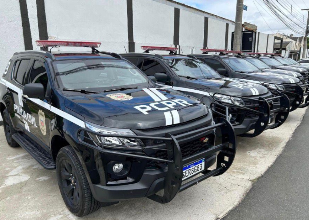 Operação em barbearia de Apucarana resulta em duas prisões pela Polícia Civil