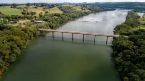 Ponte sobre Rio Ivaí terá restrição de carga; DER-PR descarta fechamento total