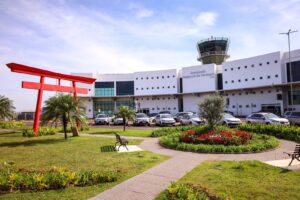 Aeroporto de Maringá recebe certificação máxima em segurança da aviação civil