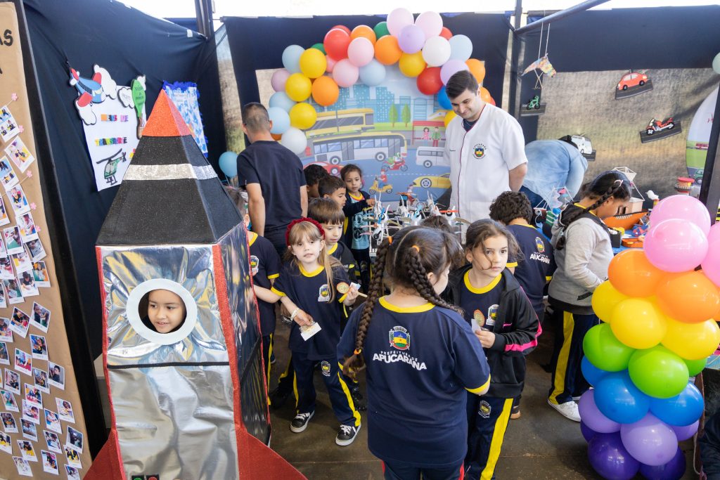 Apucarana abre portas das escolas para mostrar projetos de ciência e tecnologia