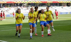 Brasil bate Canadá e se garante nas oitavas do Mundial Sub-20 feminino