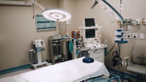 Cirurgia Plástica Gera R$ 150 Milhões por Ano em Maringá
