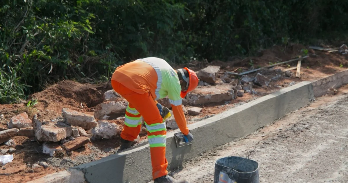 EPR Paraná intensifica operações de manutenção em rodovias do estado nesta sexta