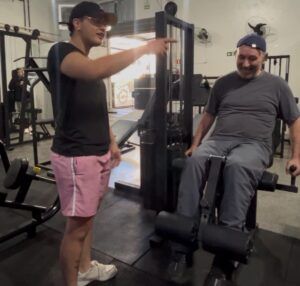 Exercícios físicos transformam qualidade de vida e convivência entre idosos em Maringá