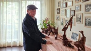 Exposição inaugura sábado com esculturas e peças arqueológicas em Maringá
