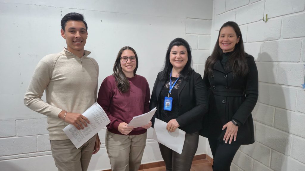 Fatec Ivaiporã leva pesquisa sobre educação a distância para fórum internacional no México