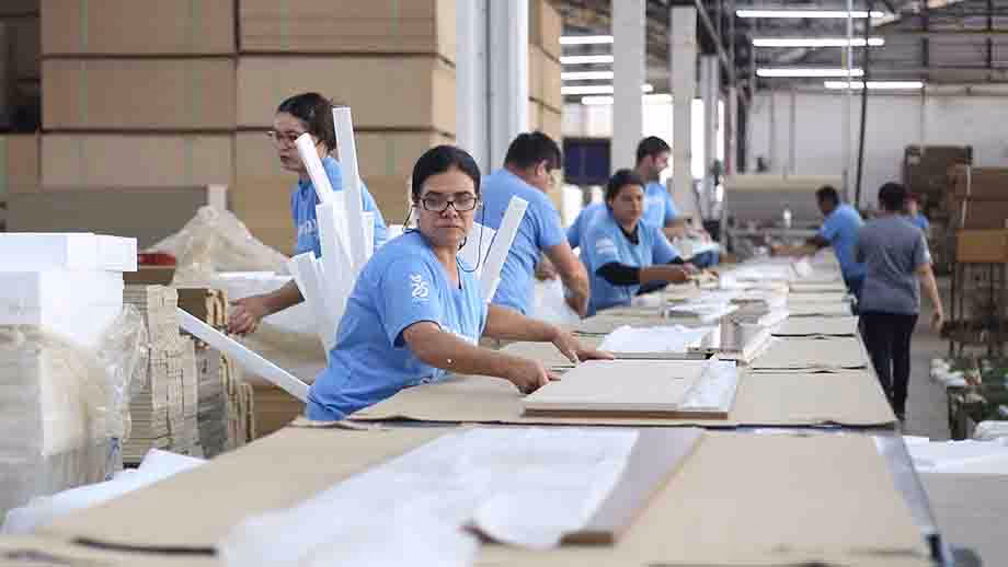 Paraná gera 69,6 mil empregos, mas indústria busca profissionais qualificados