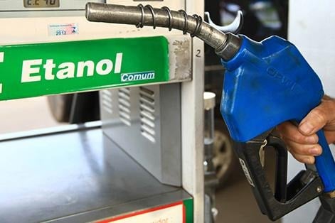 Subsídio Federal ao Etanol Pode Baratear Combustível nos Postos do Paraná