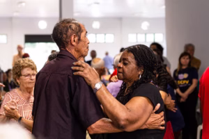 Agenda Cultural: Bailes, Exposições e Atrações Diversas em Maringá