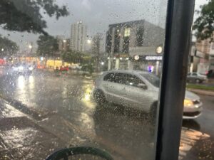 Alerta de Risco Alto para Tempestades em Maringá nesta Terça-feira (13)