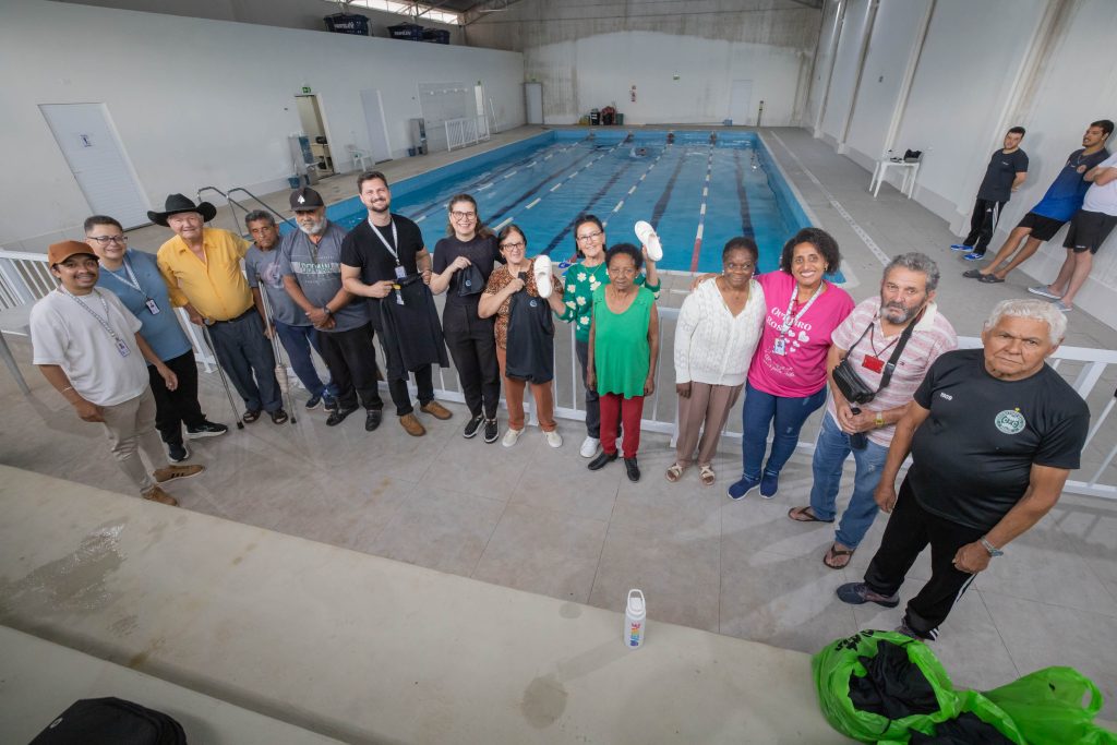 Apucarana investe em equipamentos para potencializar atividades aquáticas de idosos