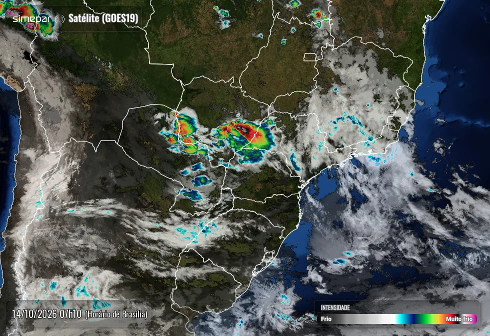 Ar frio avança e concentra chuvas fortes no Norte e Leste do Paraná