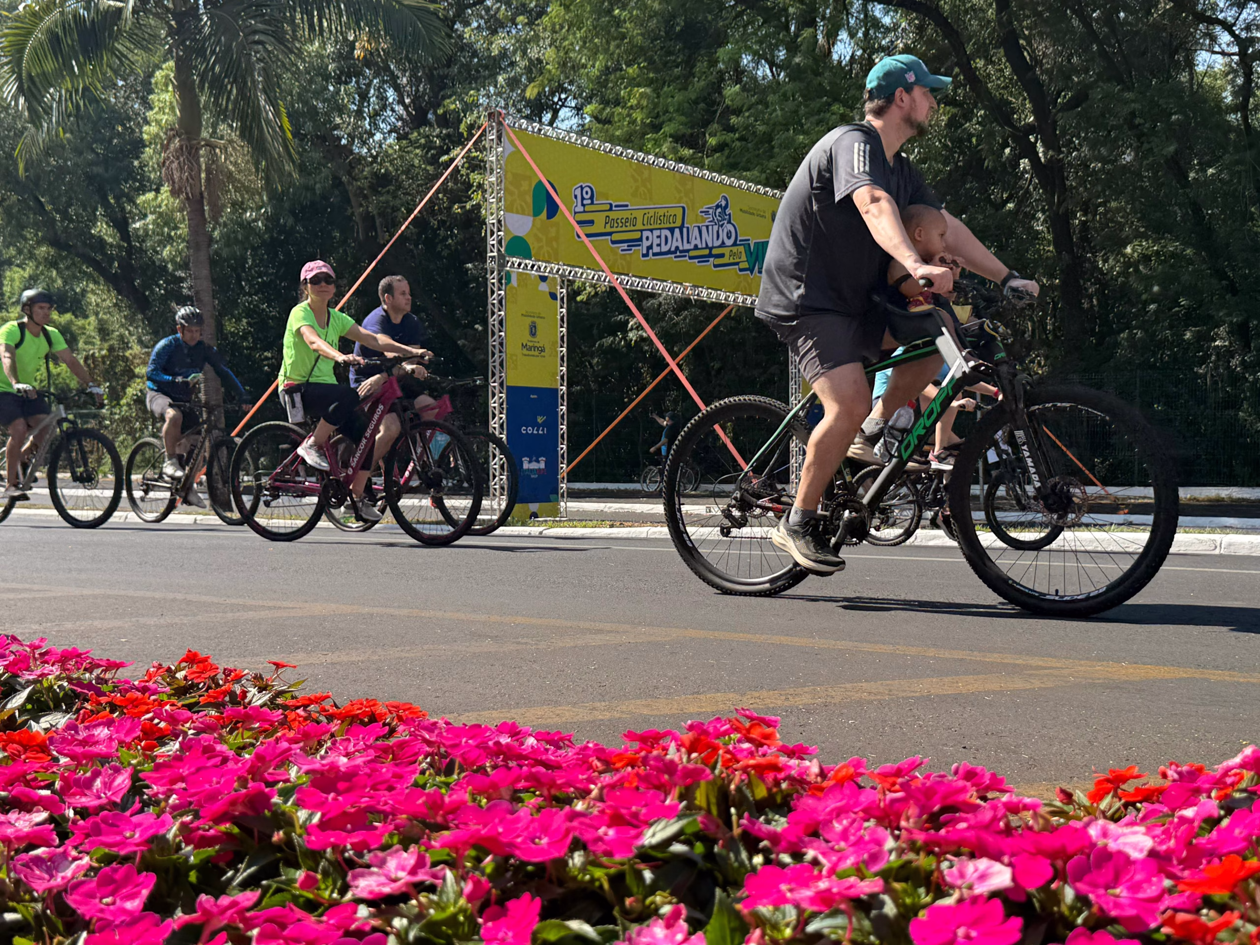 Chuvas cancelam passeio ciclístico em Maringá; bloqueio do Ingá continua