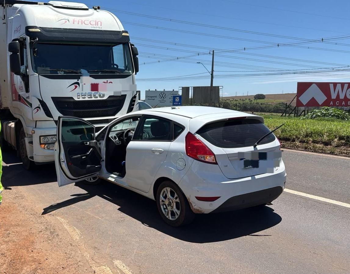 Colisão frontal na BR-376 em Marialva deixa motorista em surto sem ferimentos