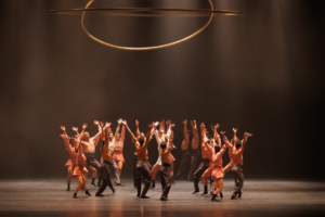 Companhia de Dança do Paraná leva show gratuito a Arapongas