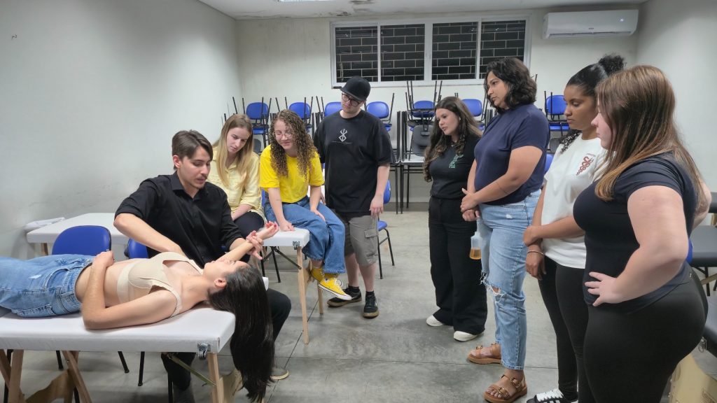 Fatec Ivaiporã promove seminário de fisioterapia com debates sobre reabilitação