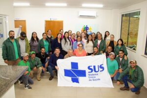 Faxinal celebra profissionais de saúde e combate às endemias com homenagem