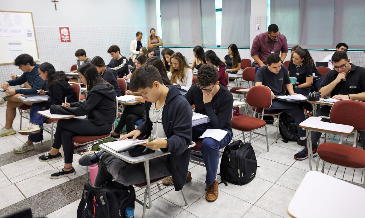 Fies libera inscrições para 50 mil vagas remanescentes até 3 de novembro