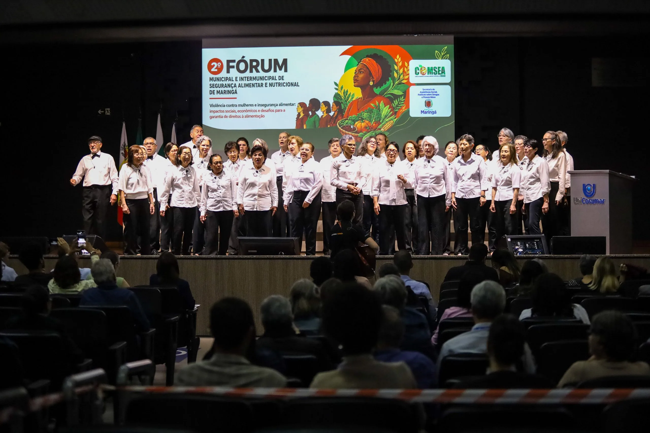 Maringá debate segurança alimentar e violência contra mulher em fórum intermunicipal