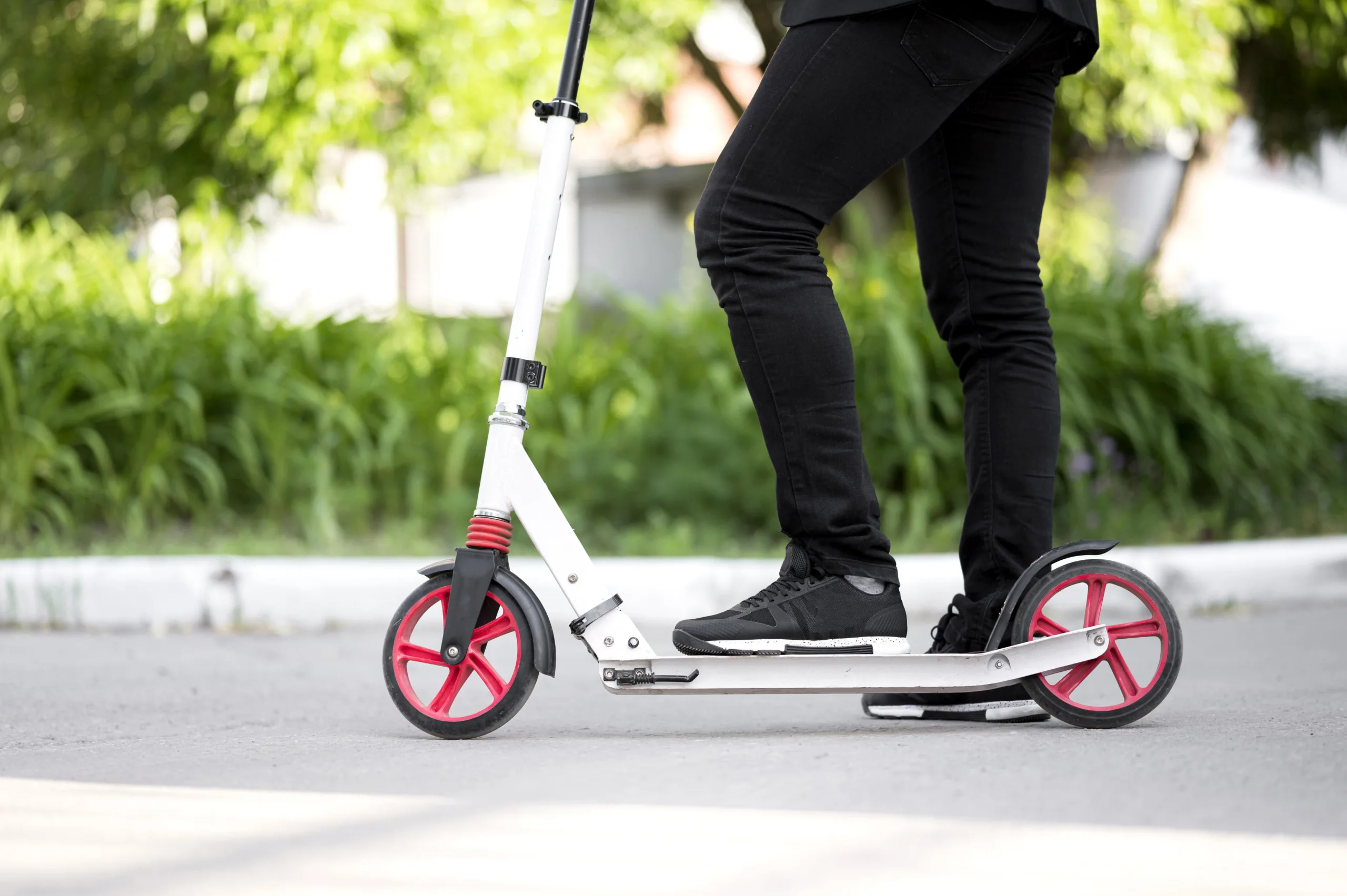 Maringá expande frota de bicicletas e patinetes compartilhados com plano mensal